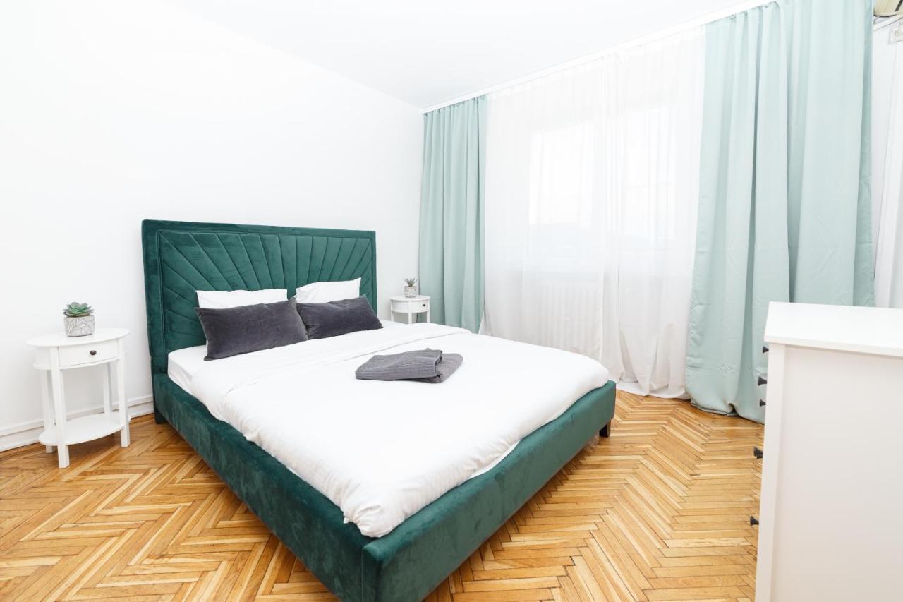 Color Ap Calea Victoriei 12C Daire Bükreş Dış mekan fotoğraf